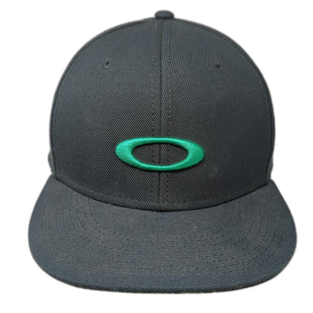 Oakley Snapback Hat Gray One Size Embroidered Logo Palm Leaf Underbrim Acrylic
